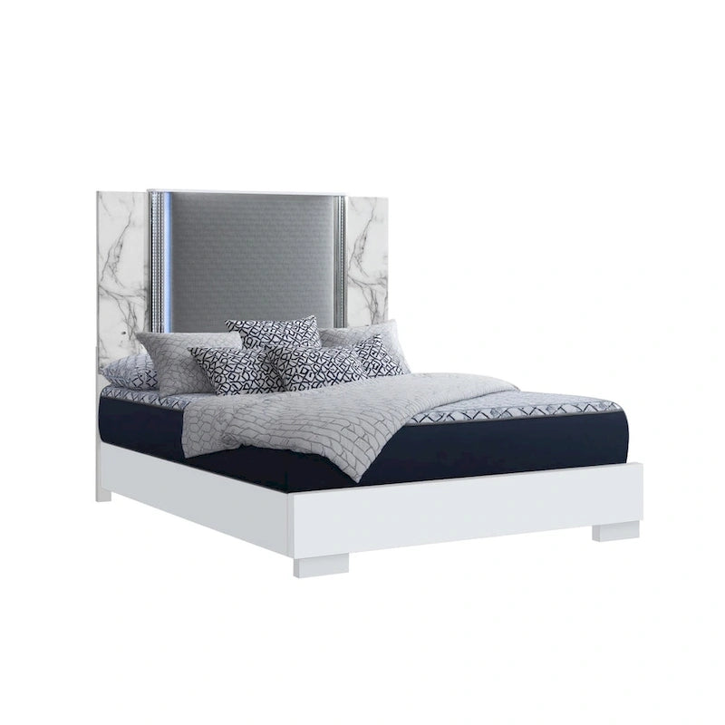 Cadre de lit king-size lumineux en bois blanc et gris et similicuir