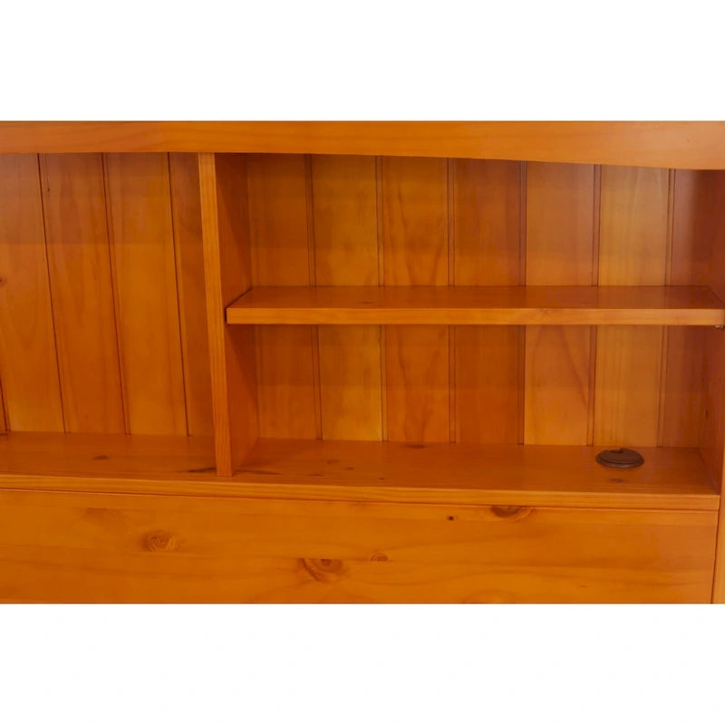 Lit de repos double en pin massif avec six tiroirs, couleur miel chaud